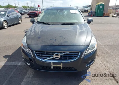 2012 Volvo S60 T5 из США, поврежденный, VIN YV1622FS1C2106128